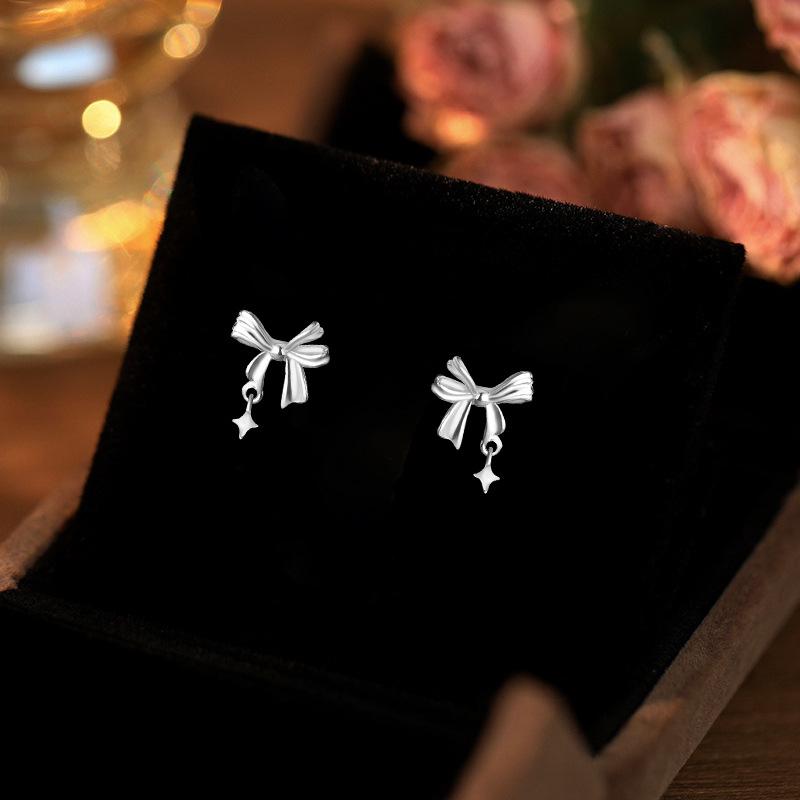 

Anenjery Новые серьги-звезды в виде банта для женщин Niche New Temperament Серьги Ювелирные изделия в подарок белый