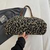 New Fashion Tote Bags Shopping and Travel Canvas Bags New Women Popular Handbags Large Capacity Leopard Shoulder Bags