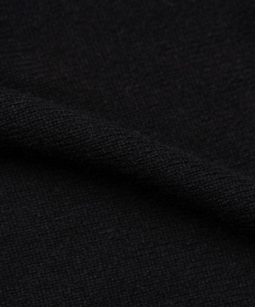 Edeunbeoleokeulleob Shetland Wool Fish Knit [Black]