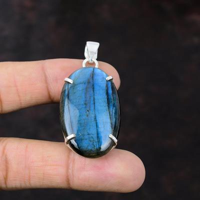 Labradorit-Anhänger, handgefertigter einzigartiger Design-Schmuck, 925er Sterlingsilber-Anhänger, sehr hübscher Edelstein-Anhänger, Geschenk für Mama, Labradorit-Schmuck