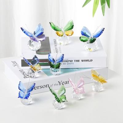 Simple White Crystal Crystal Butterfly Vivid Cute Miniature Figurines Handmade Glass Art Children's Toys Wedding