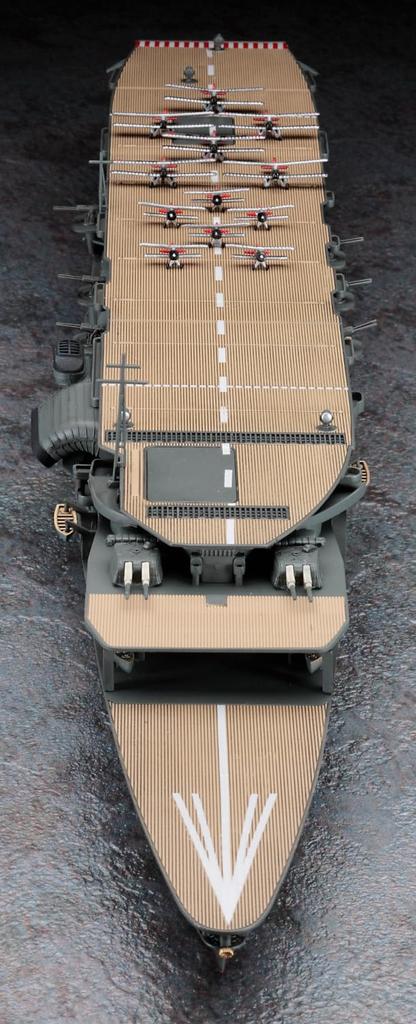 Hasegawa Japanese Navy Aircraft Carrier Akagi Triple Deck with Carrier Aircraft Set Plastic Model 30072 1/700 (Biplane) (Ship)