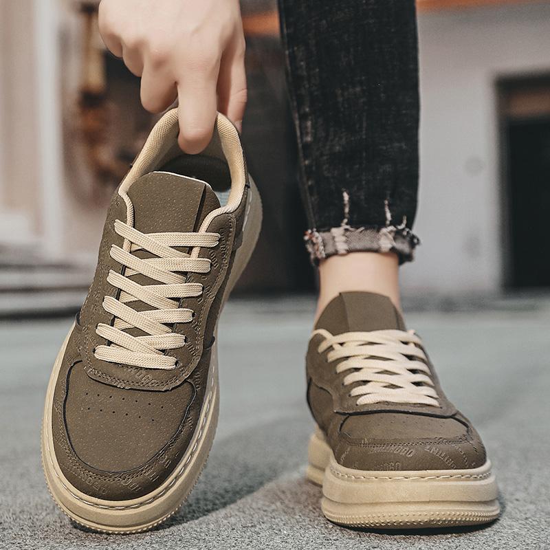 New Men's Classic Four Seasons Fashion Low Top Skateboarding Shoes Comfortable Soft Sole Sneakers