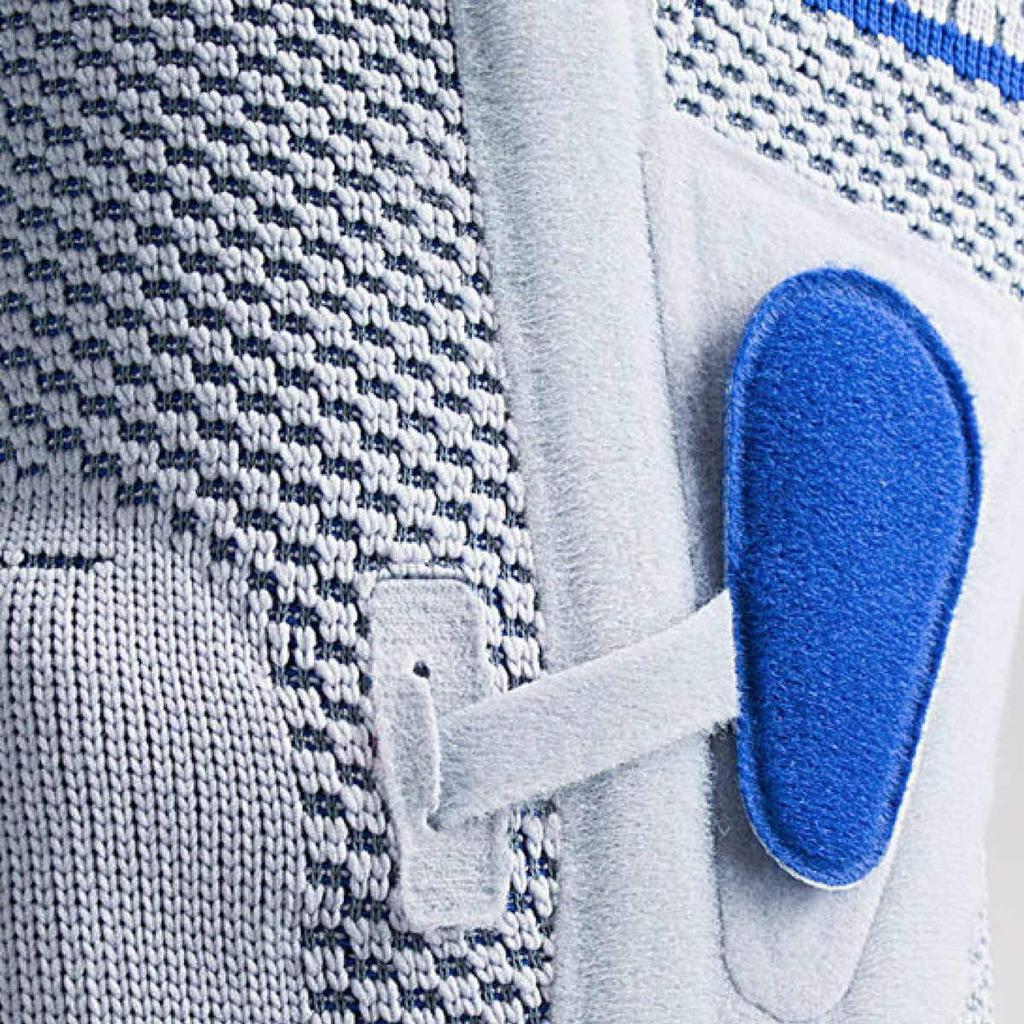 BAUERFEIND GenuTrain P3 Left Knee Made in General Medical Large Silicone Pads for the Outside and Below the Knee Joint Support, Germany, Device,