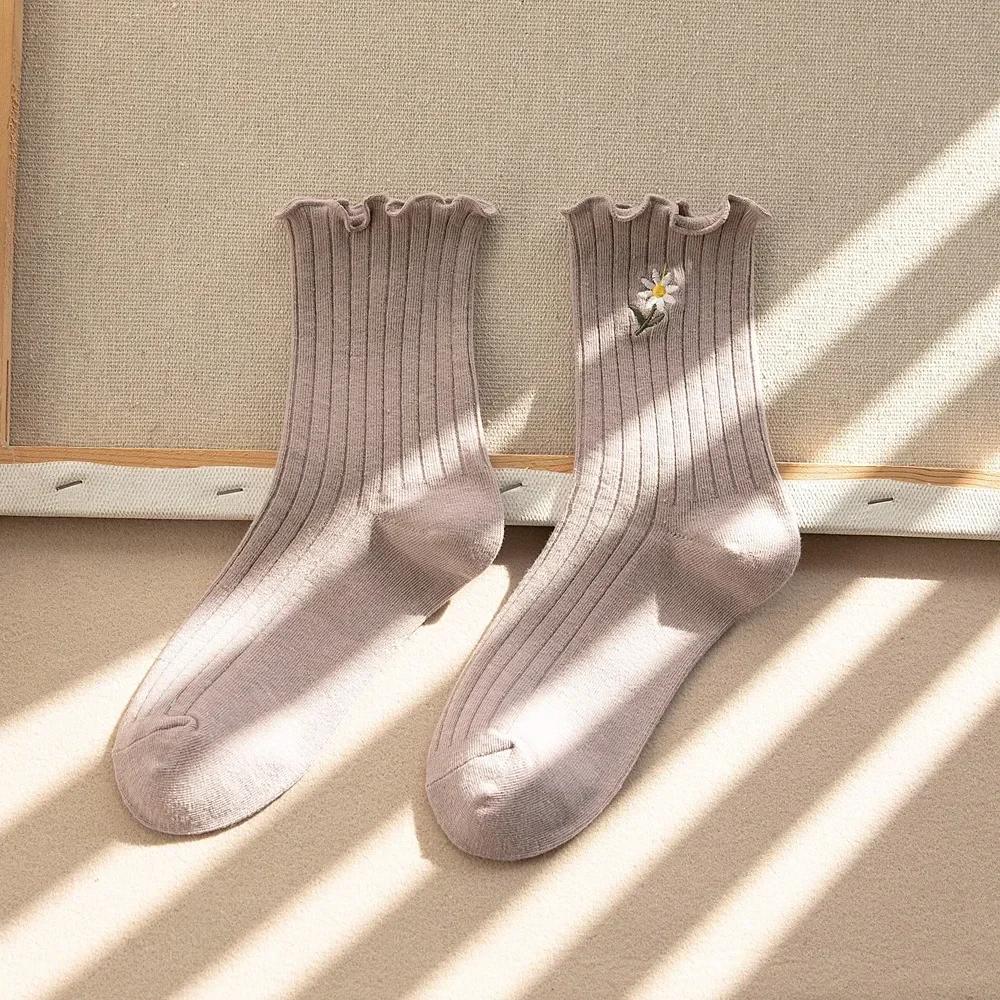 Women Socks Korean Japanese Style Cartoon Green Flower Harajuku Cute Kawaii Mid Tube Socks Breathable Casual Short  Cotton Socks