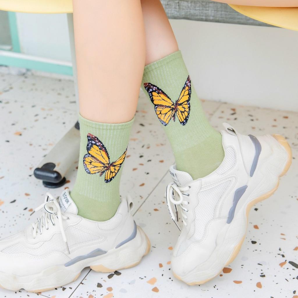 Ladies' Butterfly Printed Socks - Soft, Comfortable, and Trendy Candy Colors  Fashionable Street and Sports Socks, Suitable for All Seasons