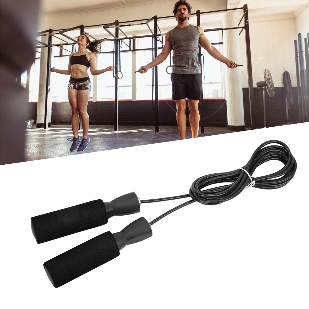 Bequeme Schaumstoffgriffe Speed-Springseil Stahlseil PVC Seil für Übungen Fitness Workout