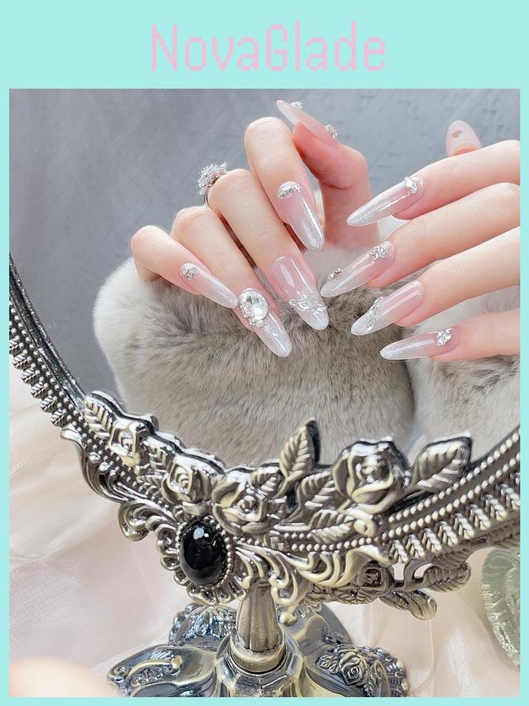 New Handmade Almond-shaped Cat Eye Nail Art With Sparkling Rhinestones Removable Fake Nail Stickers