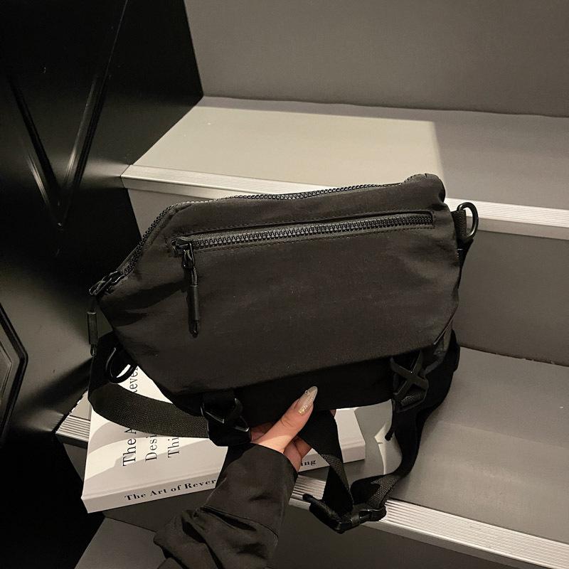 

Personality niche change mobile phone bag women s new mini crossbody bag versatile ins vertical casual canvas shoulder bag чёрный