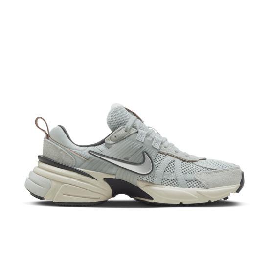 Nike V2K Run Light Pumice Women Sneakers FN6703-003