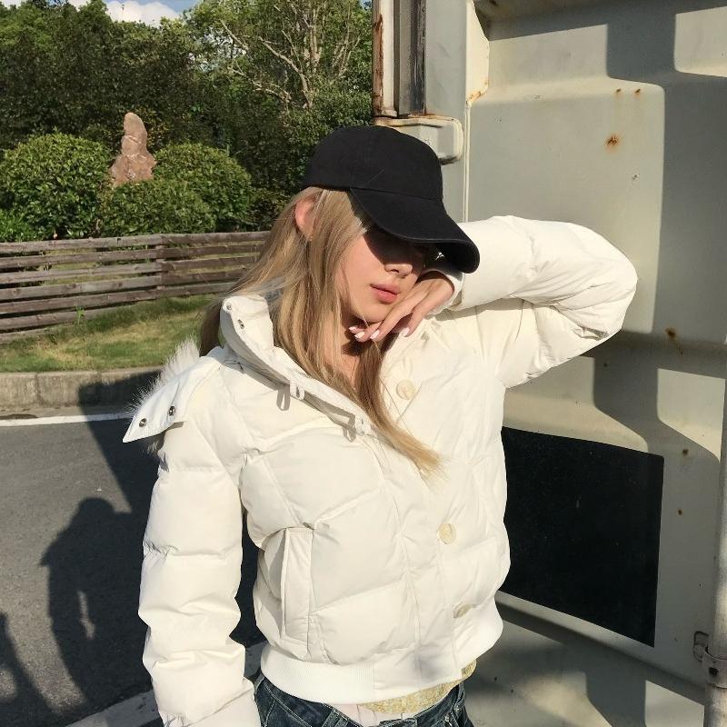 

Sweet and Stylish Women Winter Short Puffer Jacket Thickened Warm Coat Youthful Big Fur Collar Design XXL білий