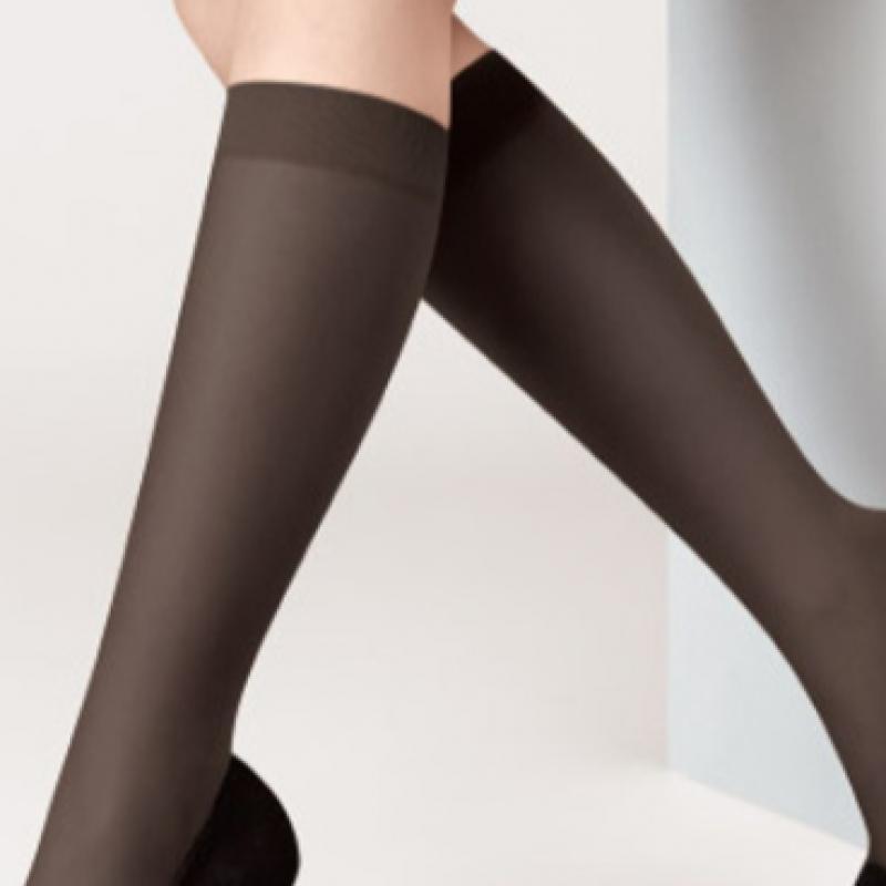 פנדורה מאת ויויאן גרביונים שחורים