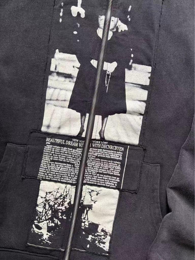Bluza z kapturem drugiej generacji w stylu vintage z przetarciami, dziurami i pineskami - 1090g Melancholiczna Bogata Edycja