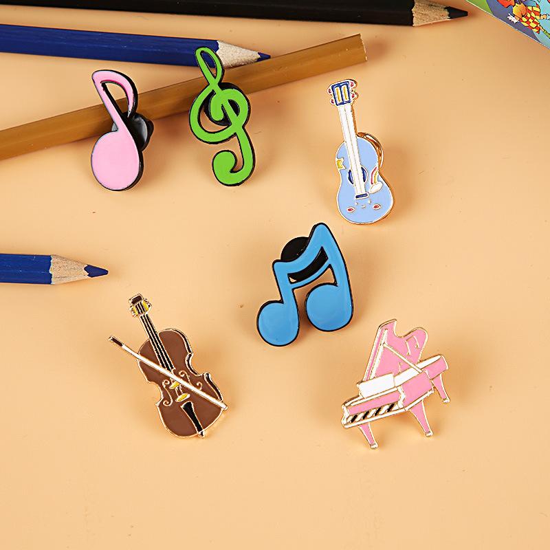 Piano Guitar Brooch Notes Musical Instrument Enamel Brooch Pin Art Badge Jewelry Clothes Bag Decorate Accessories
