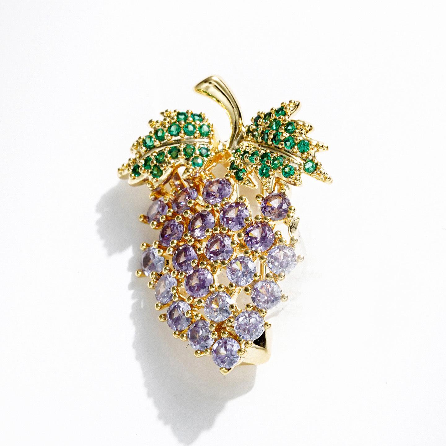 Bo Xin Yun Pastoral Grape Brooch Women s Cardigan Shirt with Zircon