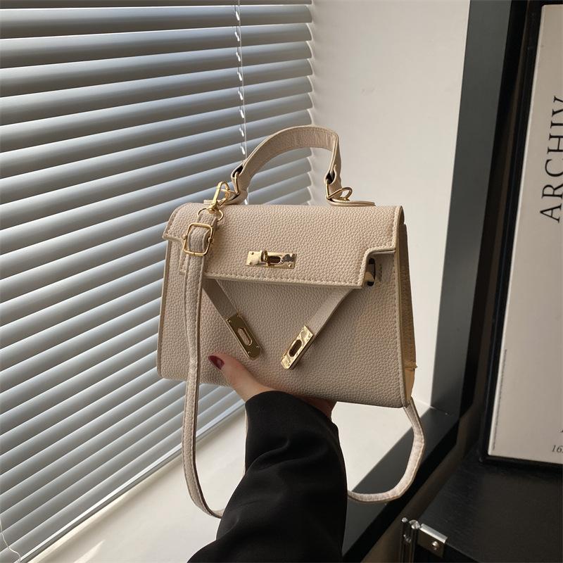 2025 Summer New Niche Fashion One Shoulder Oblique Span Handbag High-end Texture Women's Handbag Bag