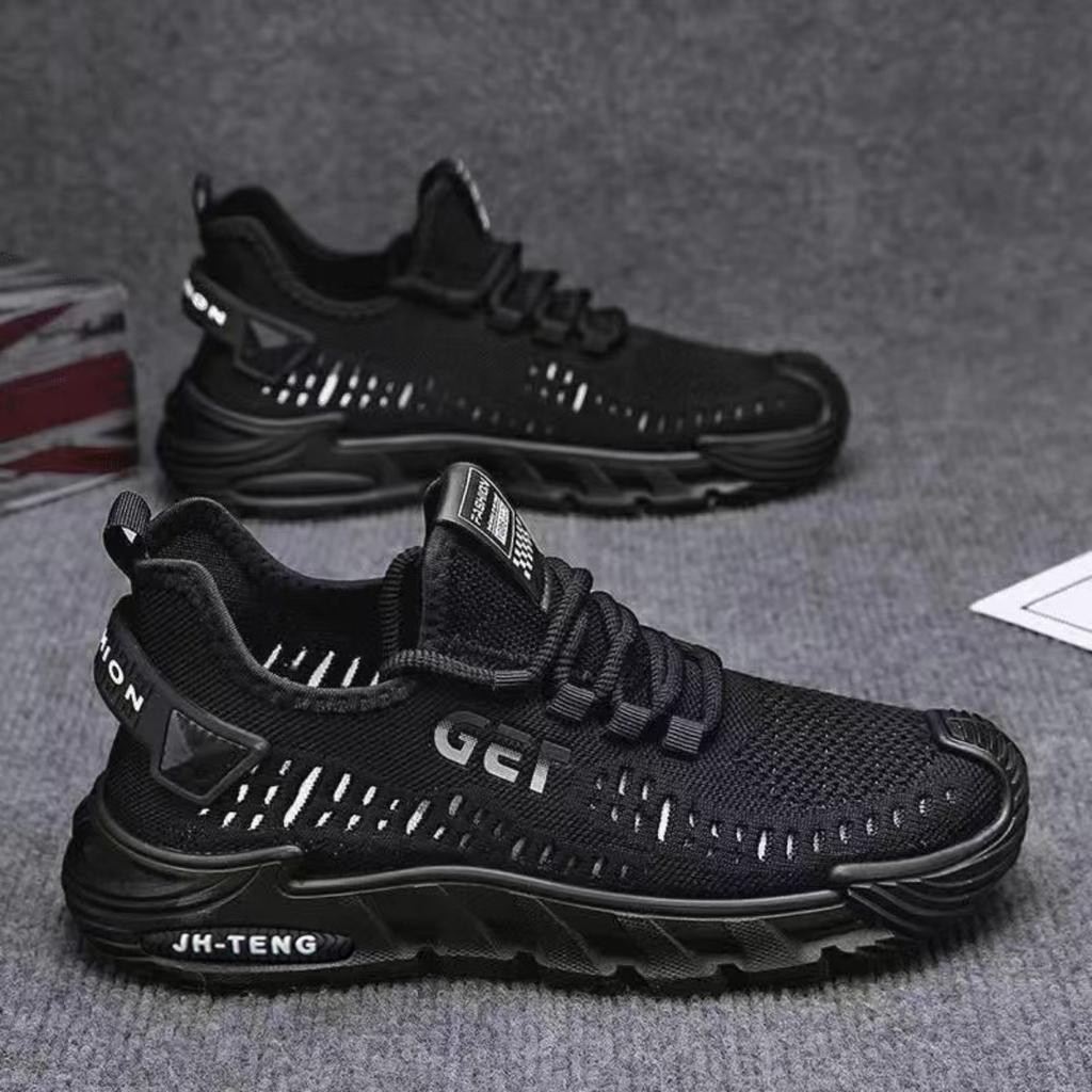 Men's Summer New Mesh Breathable Men's Casual Shoes Trend Versatile Hollow Single Shoes Solid Color One Foot Shoes