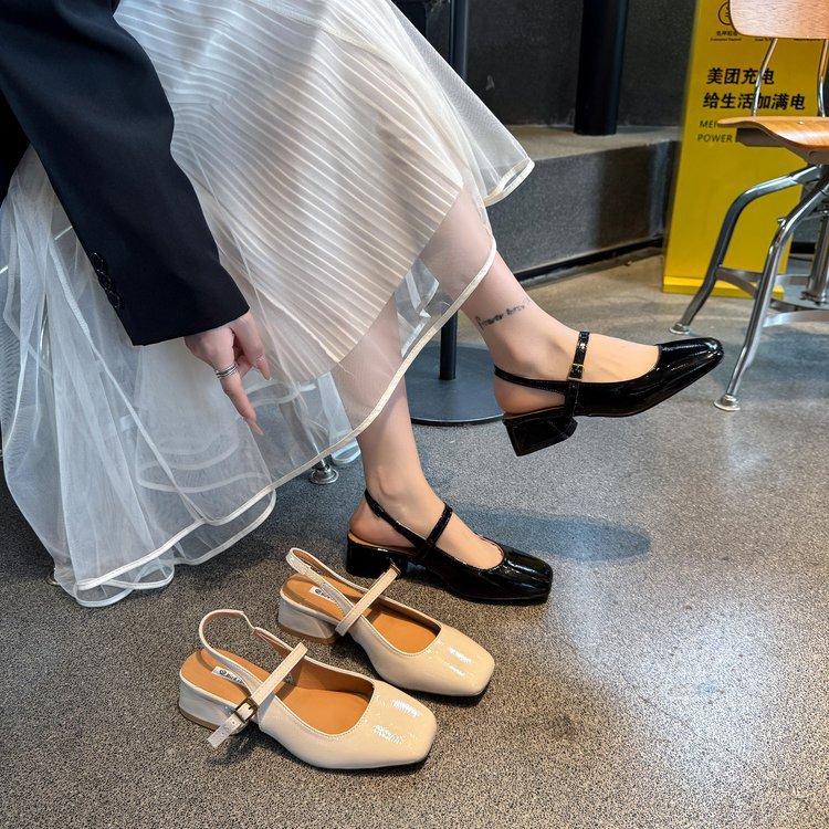 French Bag Head Sandals Women's Shoes Spring and Summer 2025 New Square Head Black Mary Jane with Skirt Temperament Single Shoes