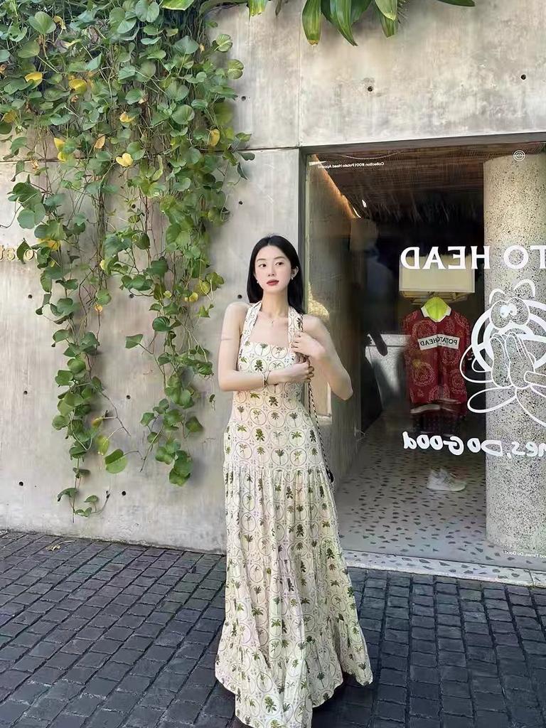French retro beach waist slim holiday dress neck design big swing skirt temperament slim dress women