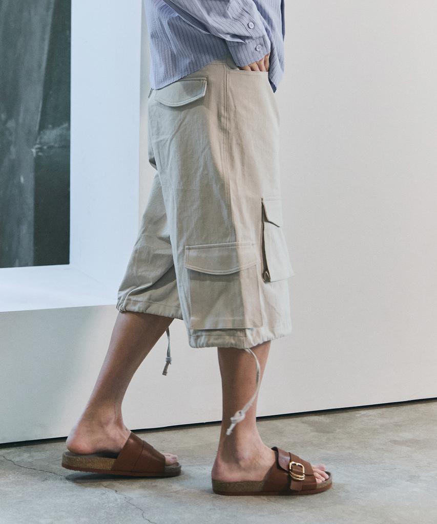 Beullusseonpeullawo Utility Washed Cargo Bermuda Pants