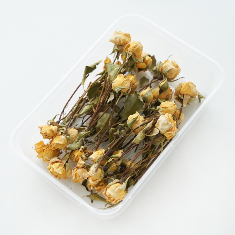 Man Yue Handcrafted DIY Sachet Candle Kit: Natural Dried Lavender Flowers for Decoration