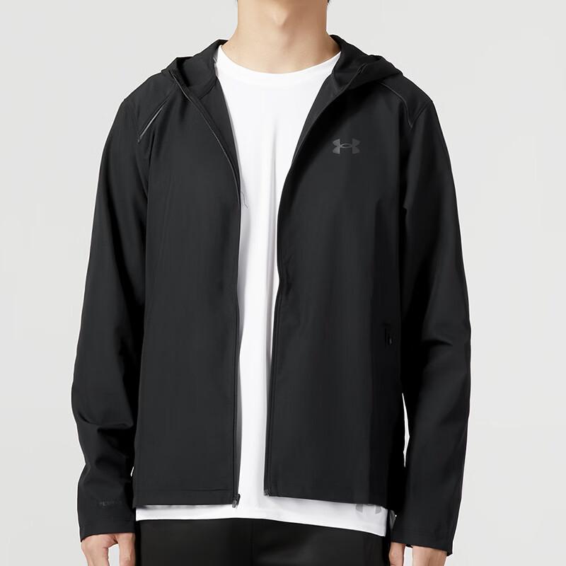 Under Armour Men s Hooded Sports Jacket 1376795-001 EU 37