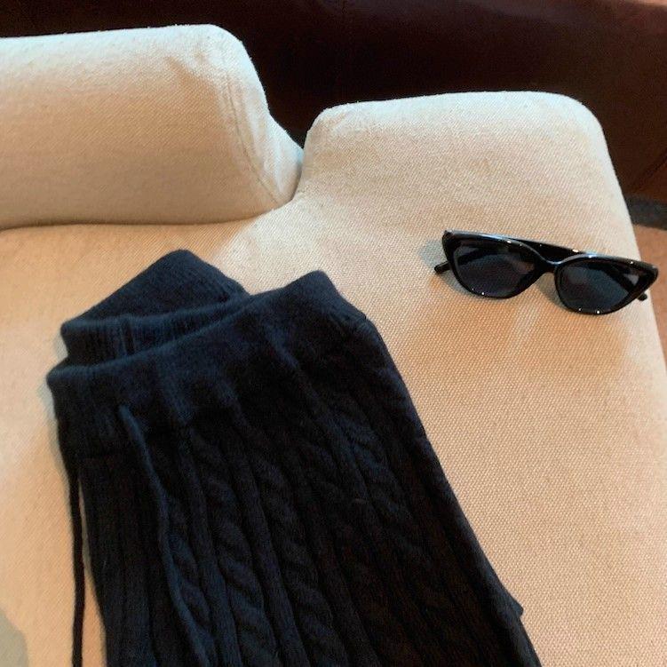 Korean Style Sweet Spicy Cable Knit Wide-Leg Elastic Waist Shorts for Women - Slimming & Casual, Early Autumn 2025.