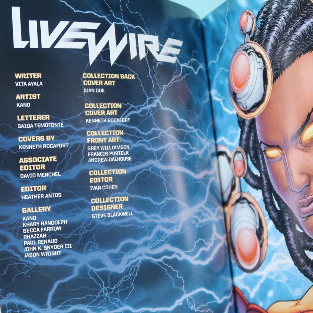 [USED] Sale! Foreign Books American Comics Livewire 2 Guardian Variant