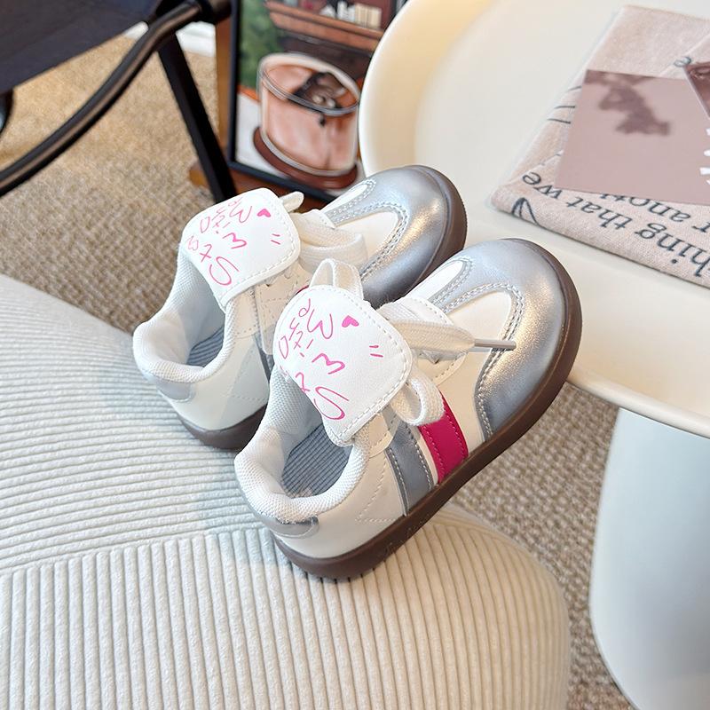 

Children s sports shoes 2025 new summer cute shoelaces small multi-flower casual shoes college style running shoes classmates 16-20 yards, 50 pairs in the whole box бежевый