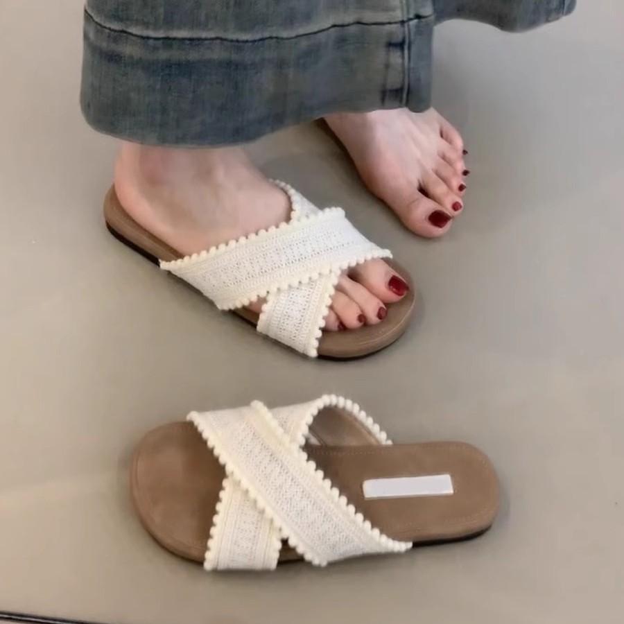 Soft leather version~ Flat bottom cross with cool slippers for women to wear seaside vacation leisure beach with skirt one-word slippers