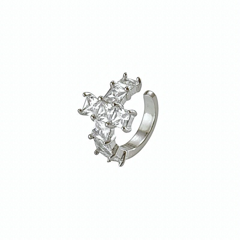 

Fashion Shining Diamond Zircon Cross Ear Clip Men and Women Niche Design Classy Non-Pierced Ear Bone Clip Sweet Cool Earrings Sparkling Zircon Cross Ear Cuff