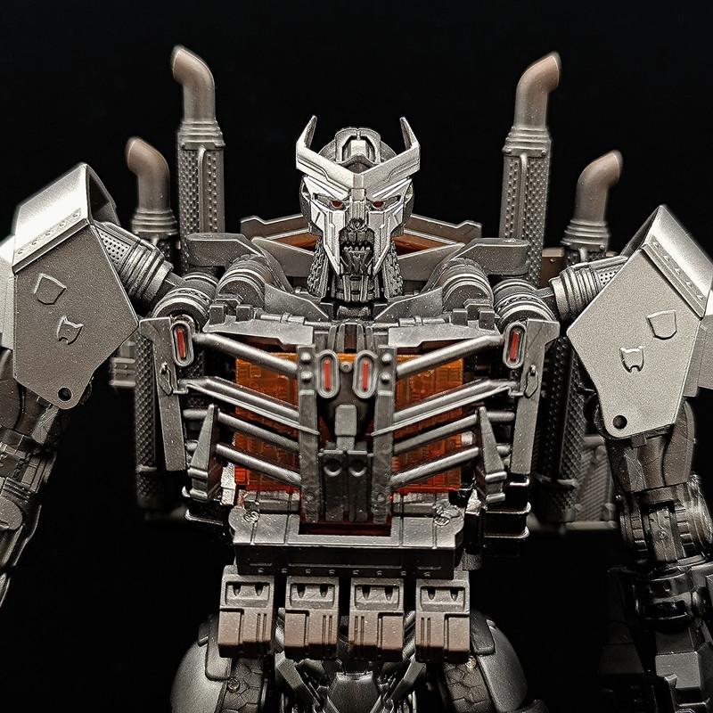 18CM Transformation Toys Movie TW-1031 Action Figure Cool Anime Robot Car Model Kids Boy TW-1032B NEW BAIWEI KO SS01 T7 7 Articulated Scale Poseable
