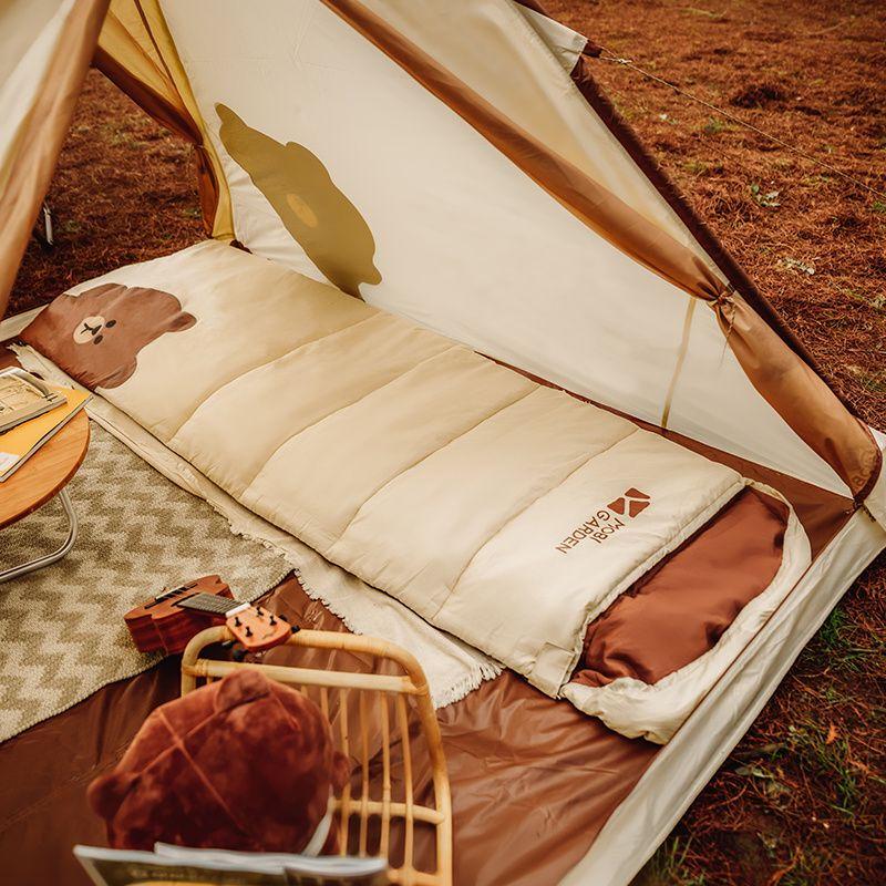 Mobi Garden Line Friends Portable Outdoor Sleeping Bag