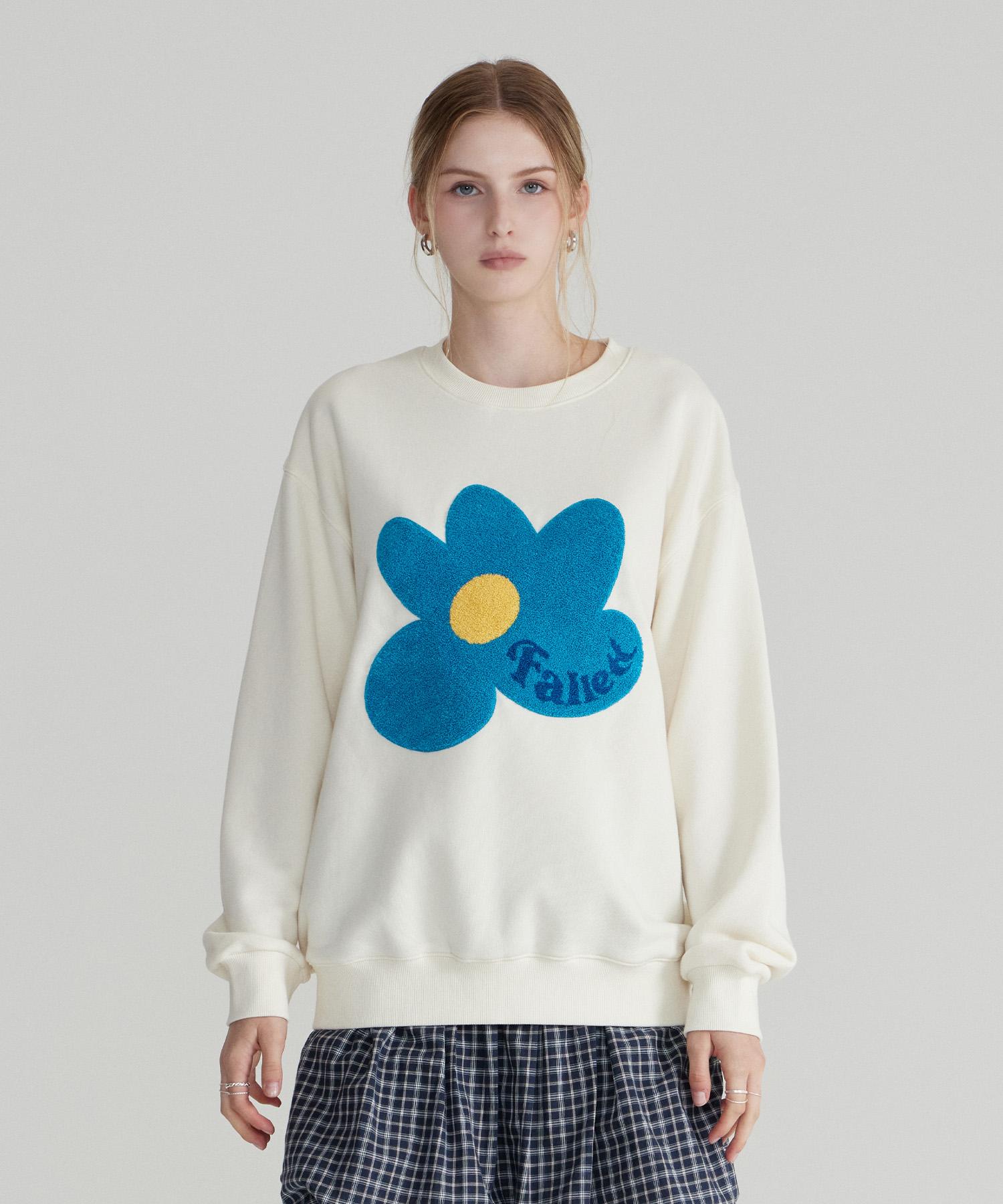 Свитшот с цветочным узором Boucle на паллете, цвет слоновой кости Ivory/M