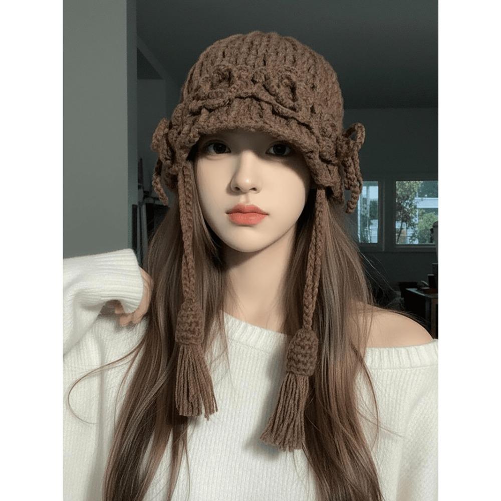 Ladies' Hats New Hand-Knitted Floral Braid Knit Hat for Women Retro Warm and Stylish Fringe Hat Trendy