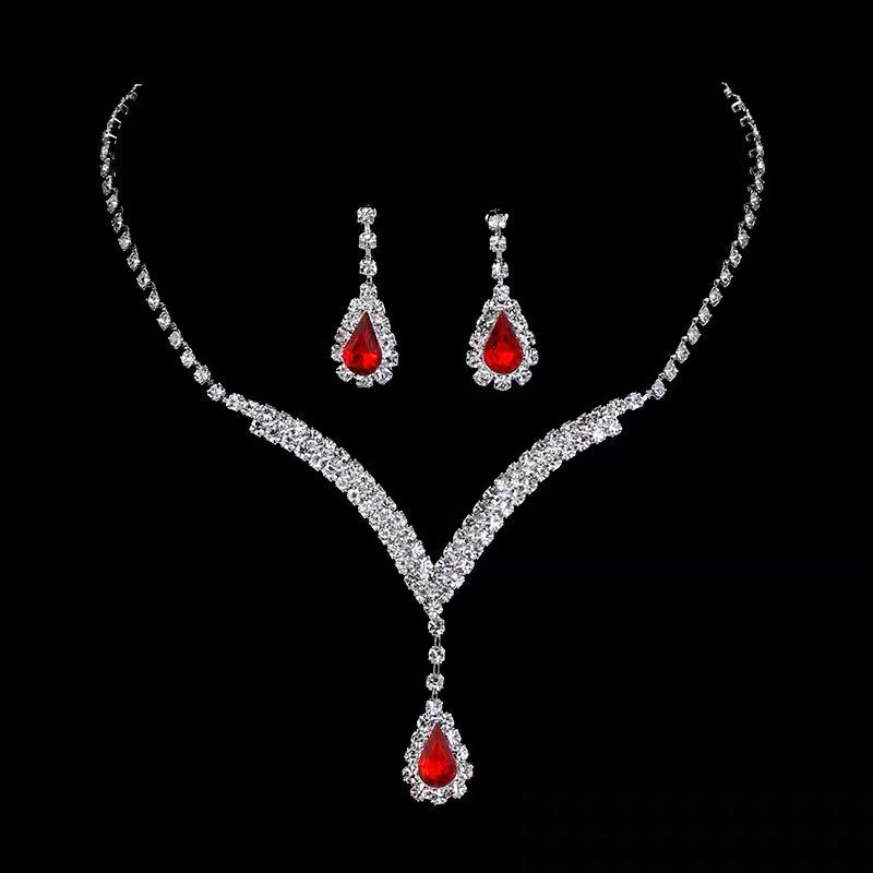 Elegantní set náhrdelníku a náušnic z křišťálu pro svatby a večírky