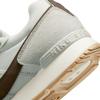 Кроссовки Nike Venture Runner Women phantom/cacao wow-sesame-white