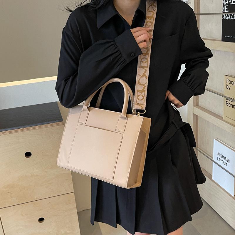 Summer Broadband Tote Bag One-shoulder Handbag Bag Light Luxury Simple Commuting Women One-shoulder Crossbody Bag Women