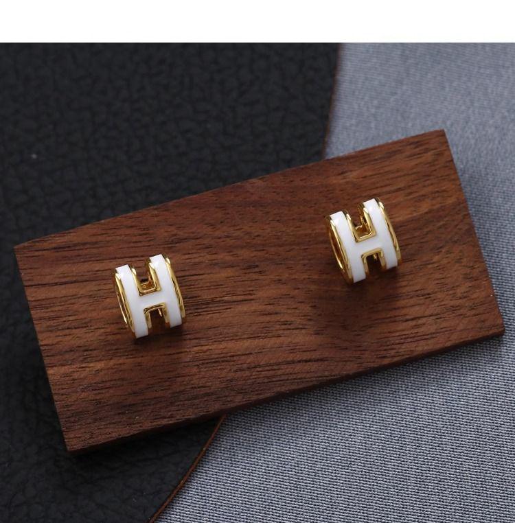 Mashi Standard H-Buchstaben Emaille Ohrstecker - Leichter Luxus, Modischer Klassischer Stil für Damen