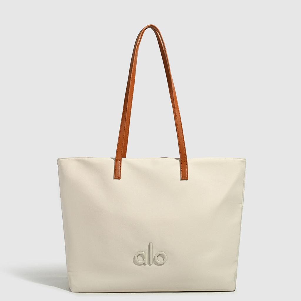 Yoga Shoulder Tote Bag Large Capacity Canvas Gym Bag Lightweight Durable Unisex Sports Tote with Pockets