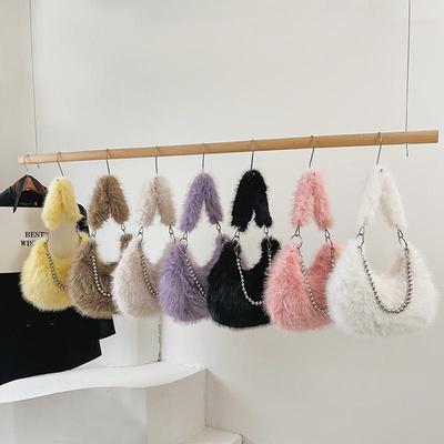 Barevná plyšová taška přes rameno ve tvaru knedlíku Niche Design Perlový řetízek Podpažní crossbody taška Trendy Y2K Mini kabelka pro ženy KTB