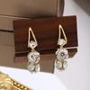 Temperament Light Luxury High-End Diamond Earrings, Simple Niche Design Geometric Round Earrings Women
