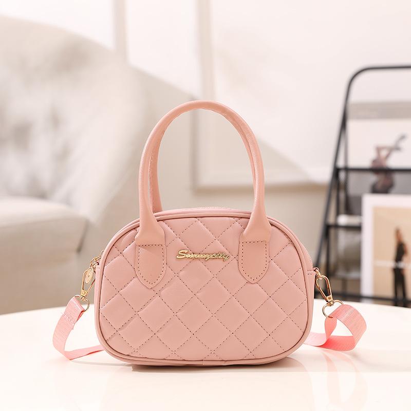 Fashion Hand Bag Women's New Spring and Summer Letter Diamond Pillow Bag Korean Shoulder Messenger Bag