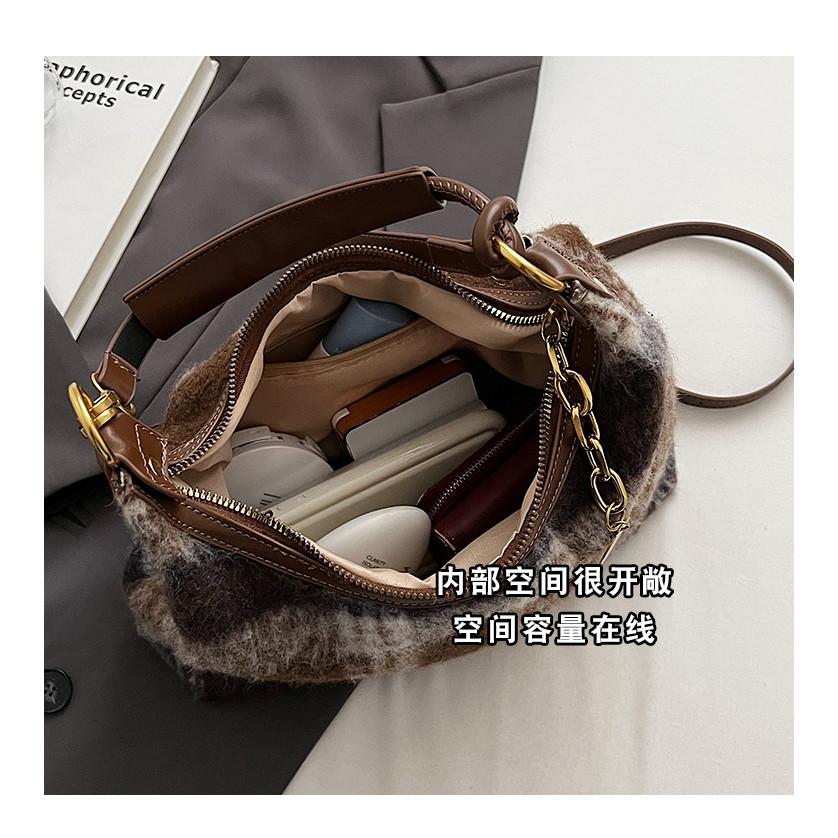 IELGY Autumn Winter Fashion Plaid Bag Woolen Plaid Contrast Color Small Square Bag High-End Messenger Shoulder Bag