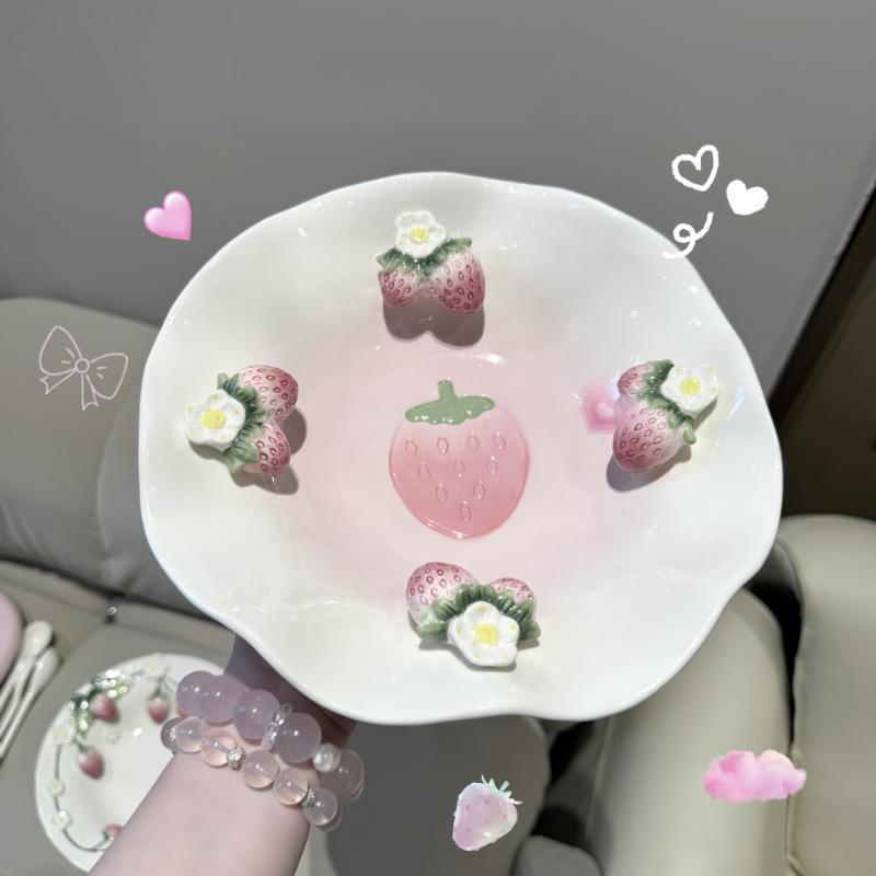 Strawberry three-dimensional relief ceramic tableware, rice bowls, soup plates, dumpling plates, salad bowls and pastry plates