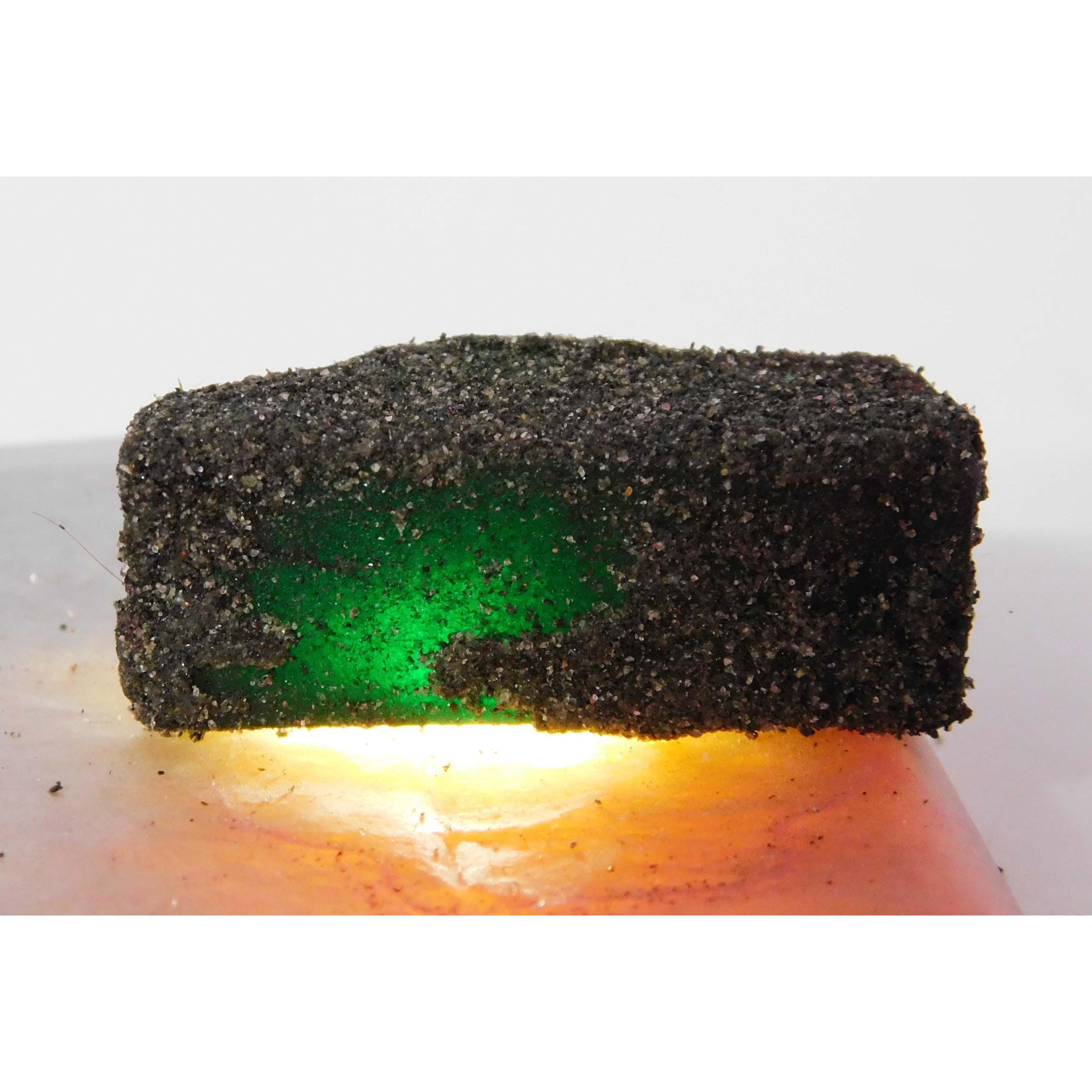 

Dyed Green Emerald 82ct Uncut Rough Certified Loose Gemstone 38.9 mm approx зелений