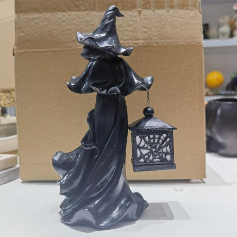 Halloween Outdoor LED Light The Ghost Looking For Light Hell Messenger Witch With Lantern Lamp Resin Ghost Sculpture Decoration