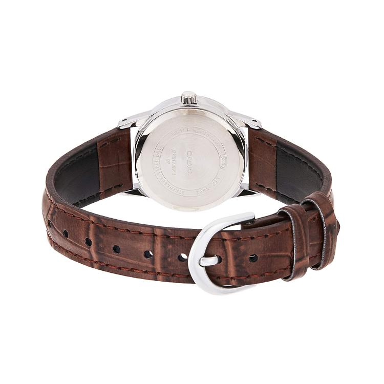 CASIO Women's Standard Series White Watch LTP-V002L-7B2 LTP-V002L-7B2