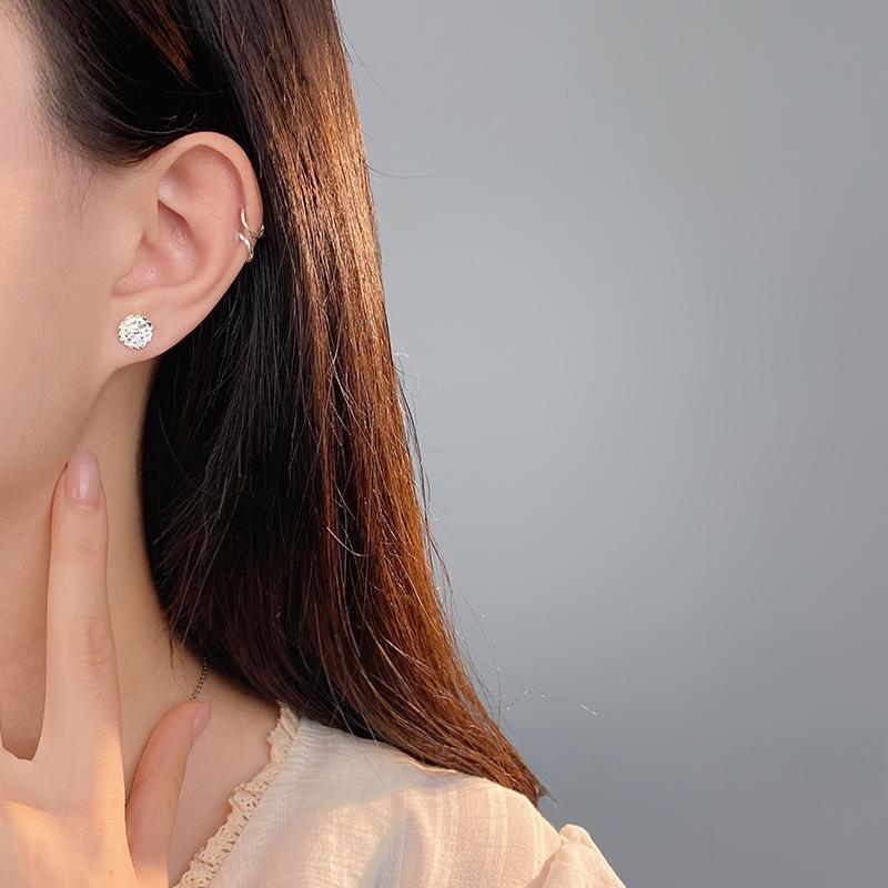 Elegant Flower Screw Earrings for Women Light Luxury High-end Elegant Temperament Earrings