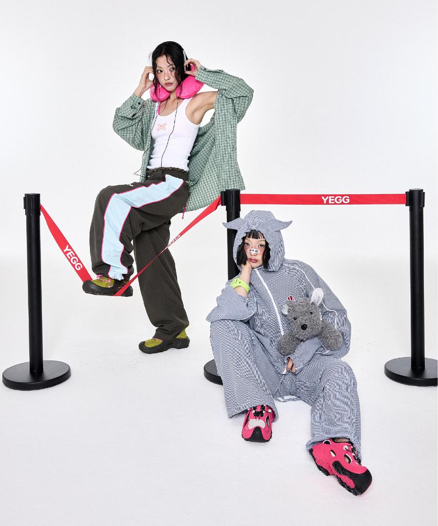 Yegeu Check Cargo Pants Navy